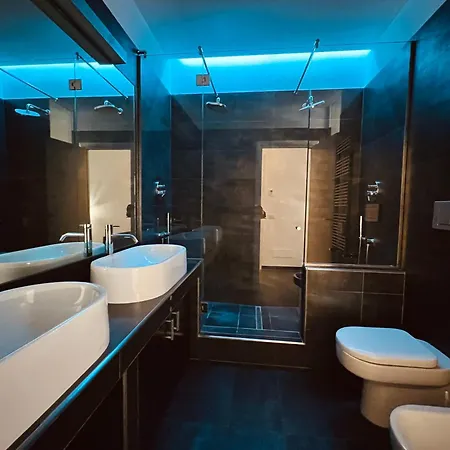 Apuania 12 Lejlighed *