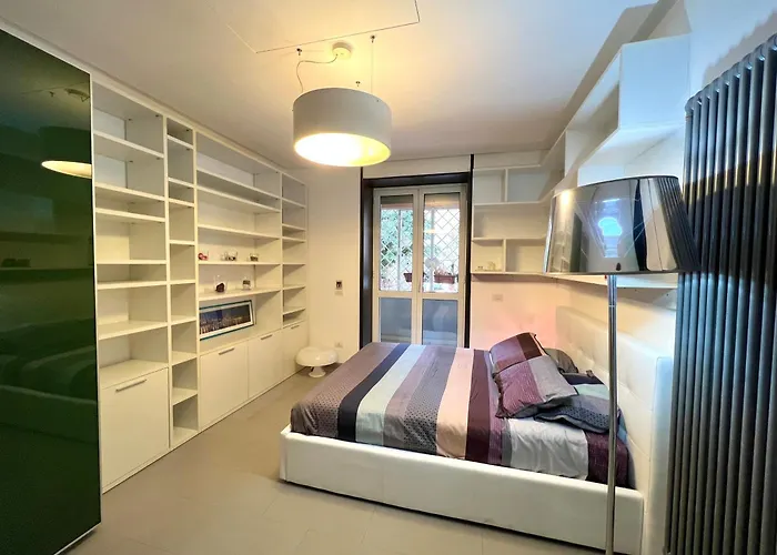 Apuania 12 Appartamento *